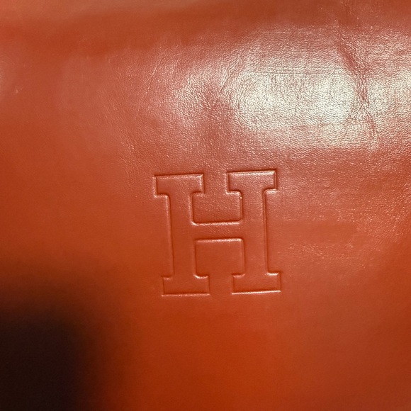 🔥BLACK FRIDAY SALE LIMITED TIME🔥
Authentic Hirofu Red Leather Bag - Picture 4 of 16